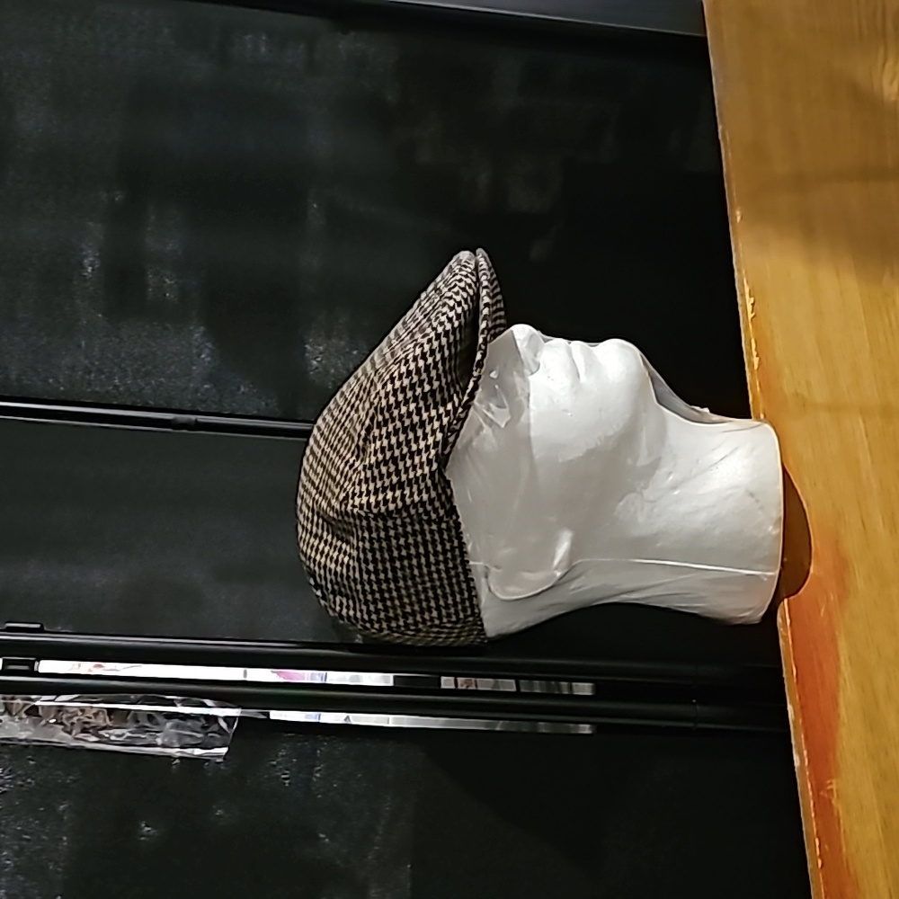 MENS HAT